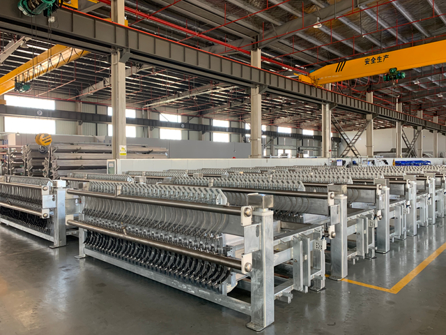 立式平板速冻机